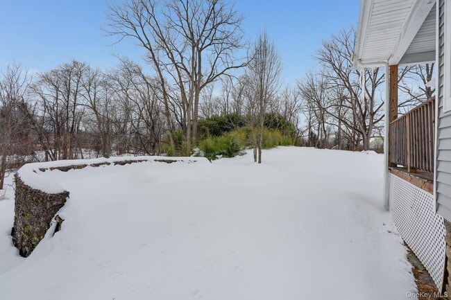 Building Photo - 18 Ketcham Dr