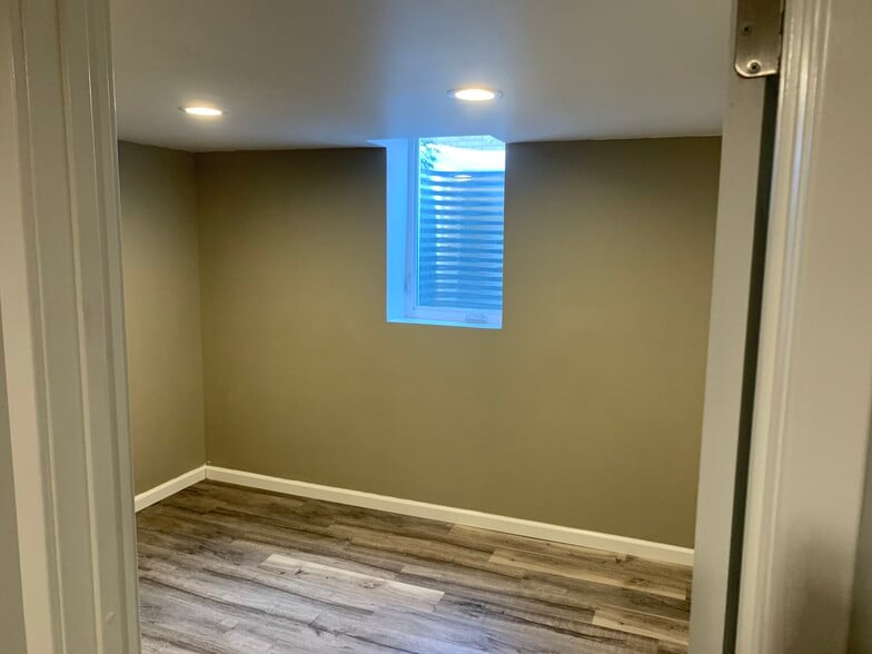 Building Photo - 2541 Bittersweet Ln