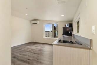 Building Photo - Modern Apartments in Prime Queen Anne Loca...