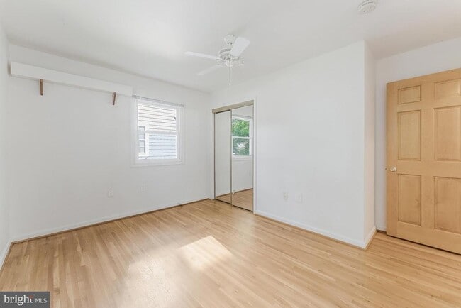 Building Photo - 13805 Fulmer Dr