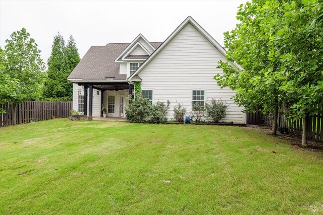 Building Photo - 4117 Chastain Dr