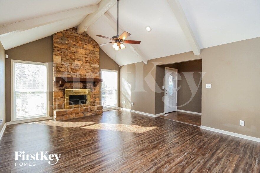 Building Photo - 3934 SW Linden Ct