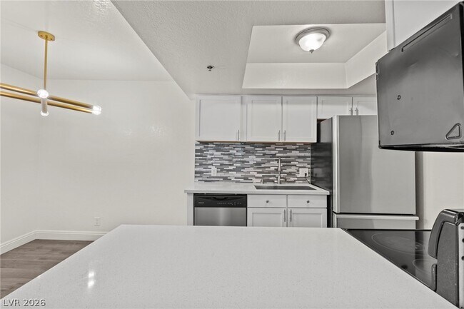 Building Photo - 4200 S Valley View Blvd