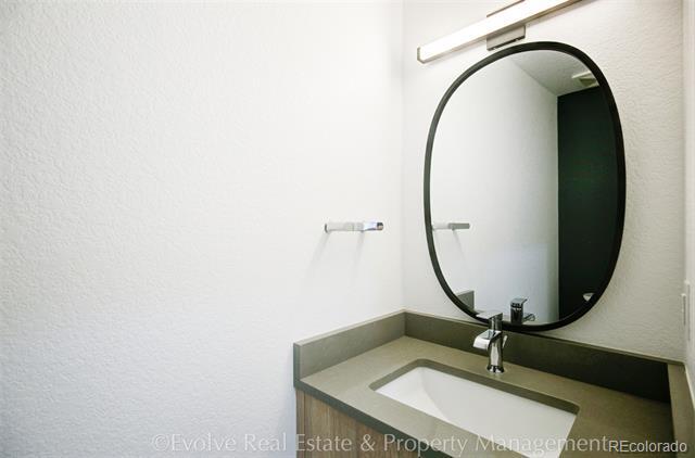 Building Photo - 196 Wolff St