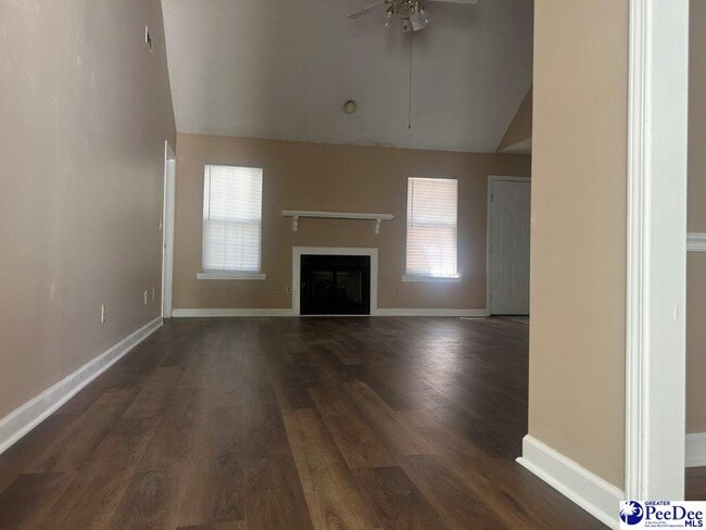 Building Photo - 1334 Cabrillo Dr