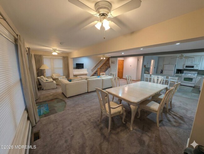 Building Photo - 2400 Oceanfront