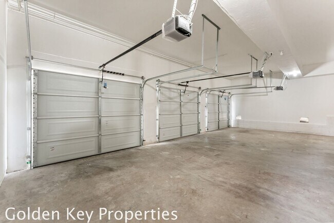 Building Photo - Welcome to our newly remodeled apartment i...