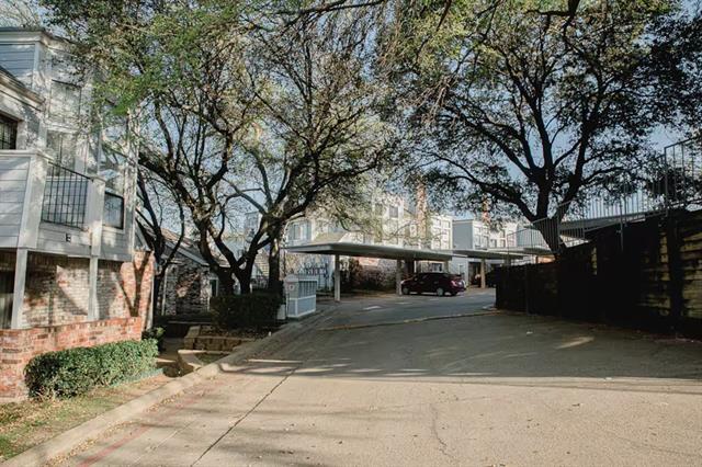 Building Photo - 3420 Country Club Dr W