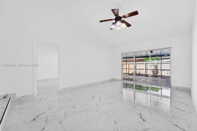 Building Photo - 10351 Juniper Ct