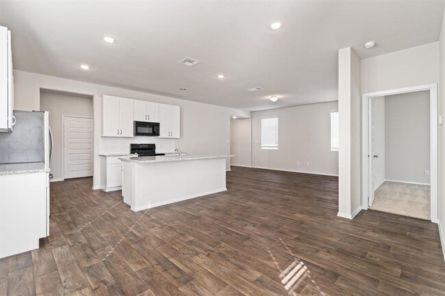 Building Photo - 2713 Derwent Dr