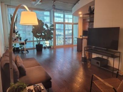 Building Photo - 923 Peachtree St NE