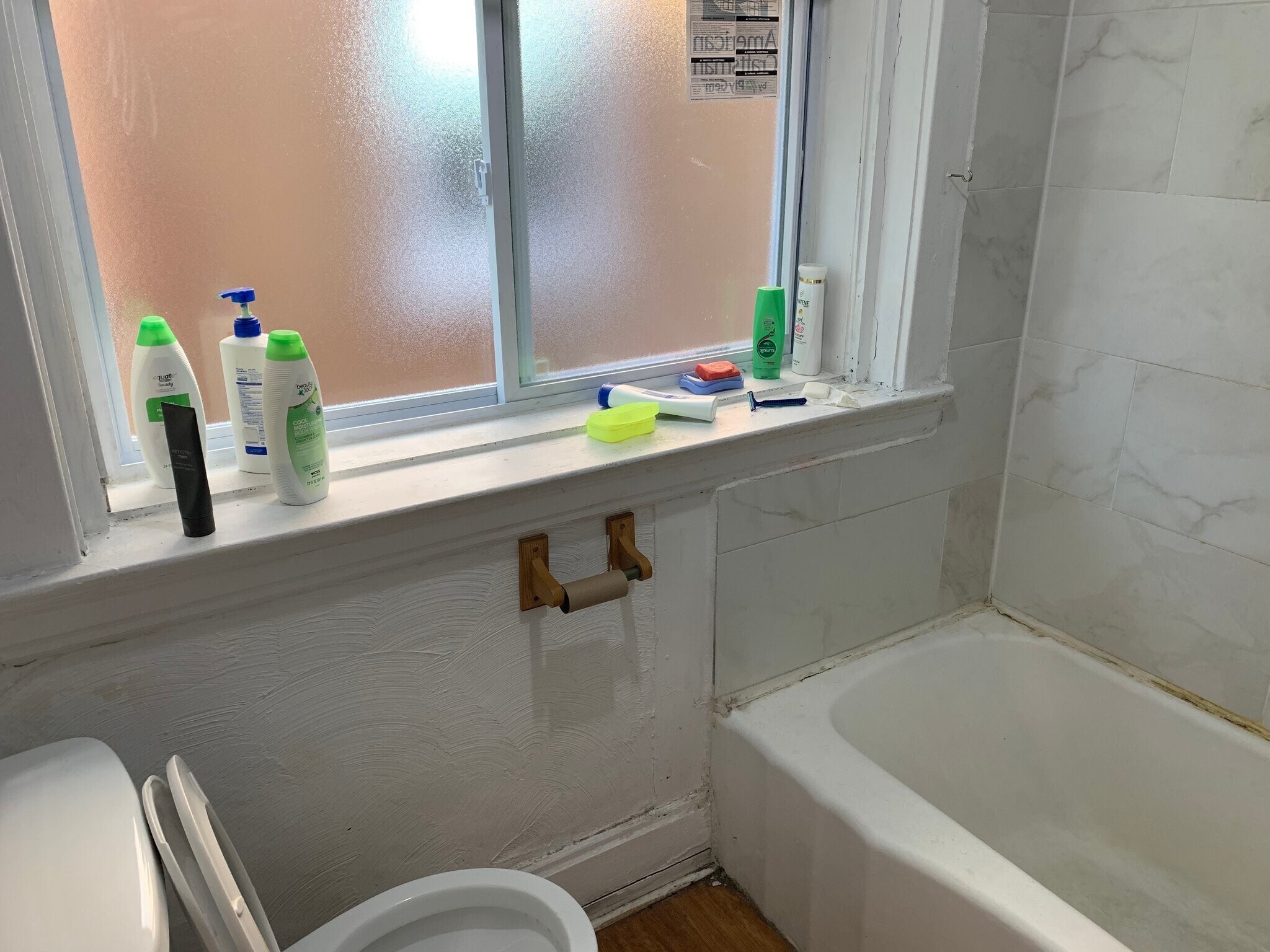 Building Photo - 746 Broughton St