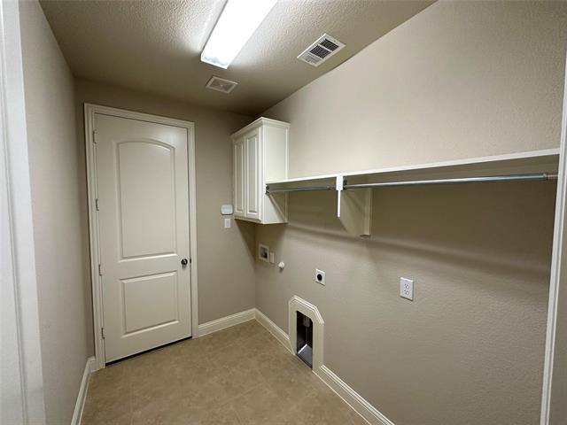 Building Photo - 8825 Abbington Pl