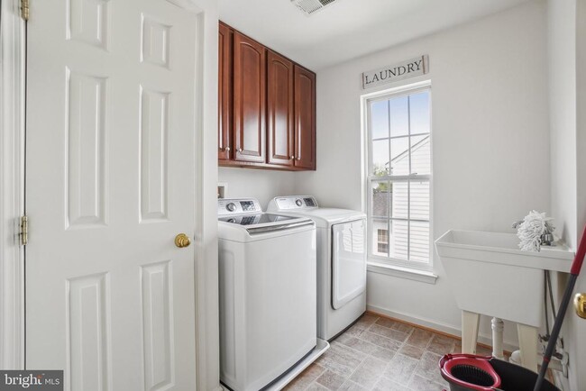 Building Photo - 18119 Camdenhurst Dr