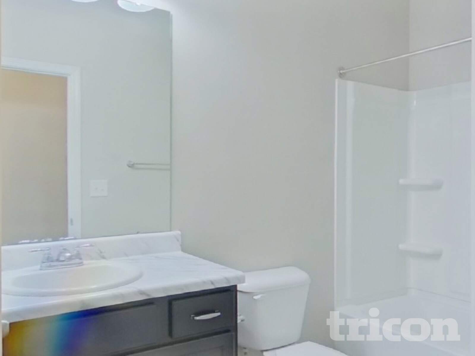 Building Photo - 346 Crandon Rd