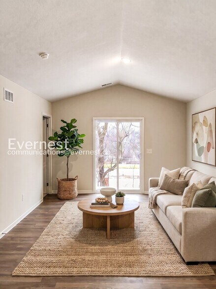 Building Photo - 4030 Highland Ave