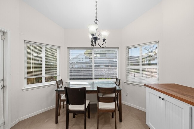 Building Photo - 13619 Braeswest Dr