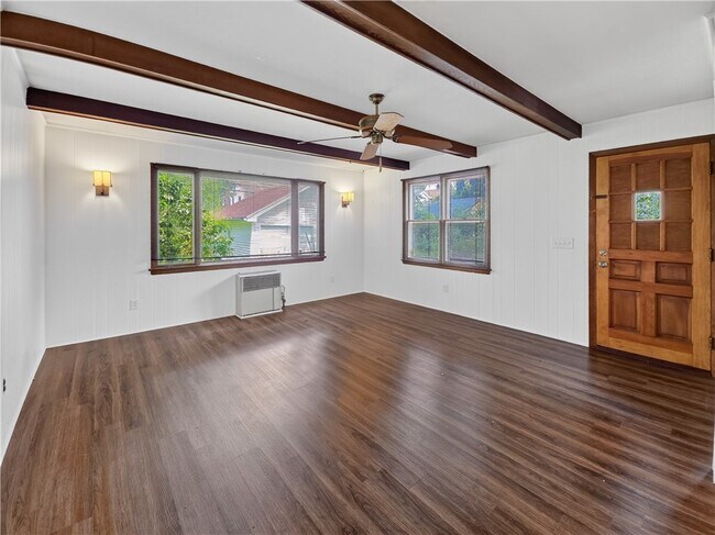 Building Photo - 140 Irvington Rd
