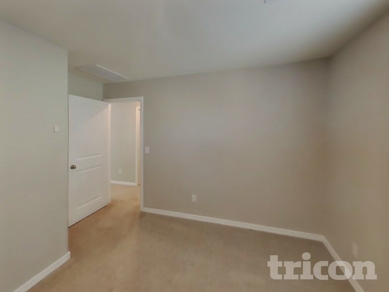 Building Photo - 8235 W Illini St