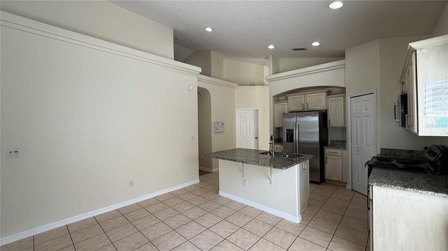 Building Photo - 16644 Rolling Green Dr