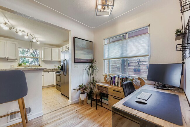 Building Photo - 3690 Grape St