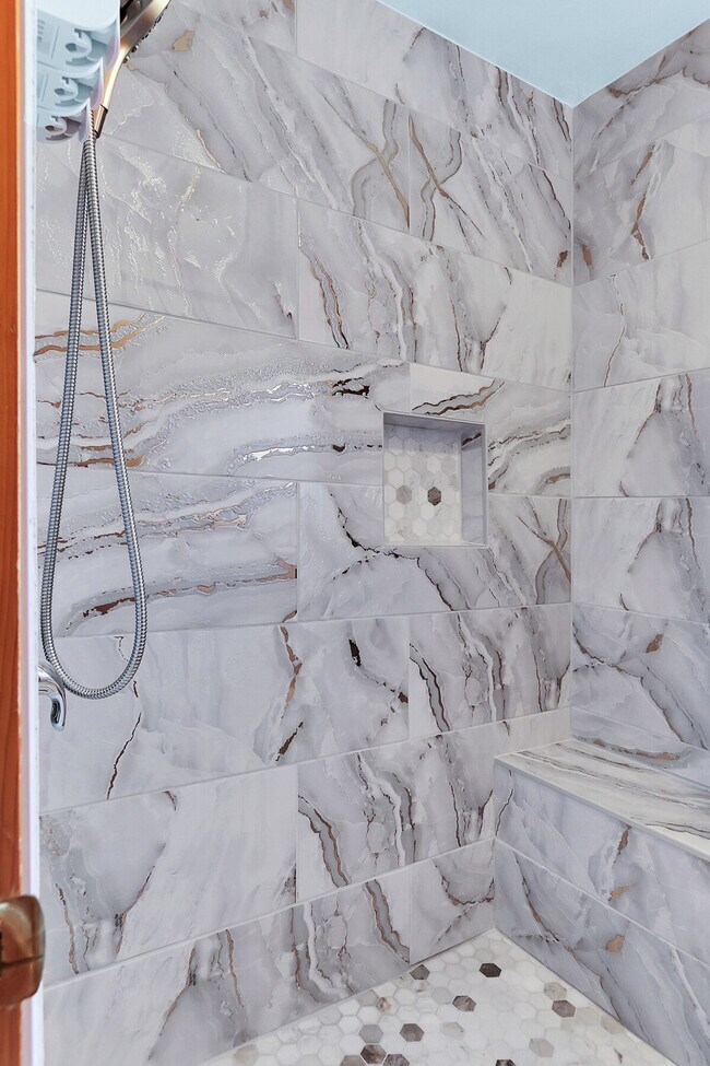 Building Photo - 7415 204th St SW