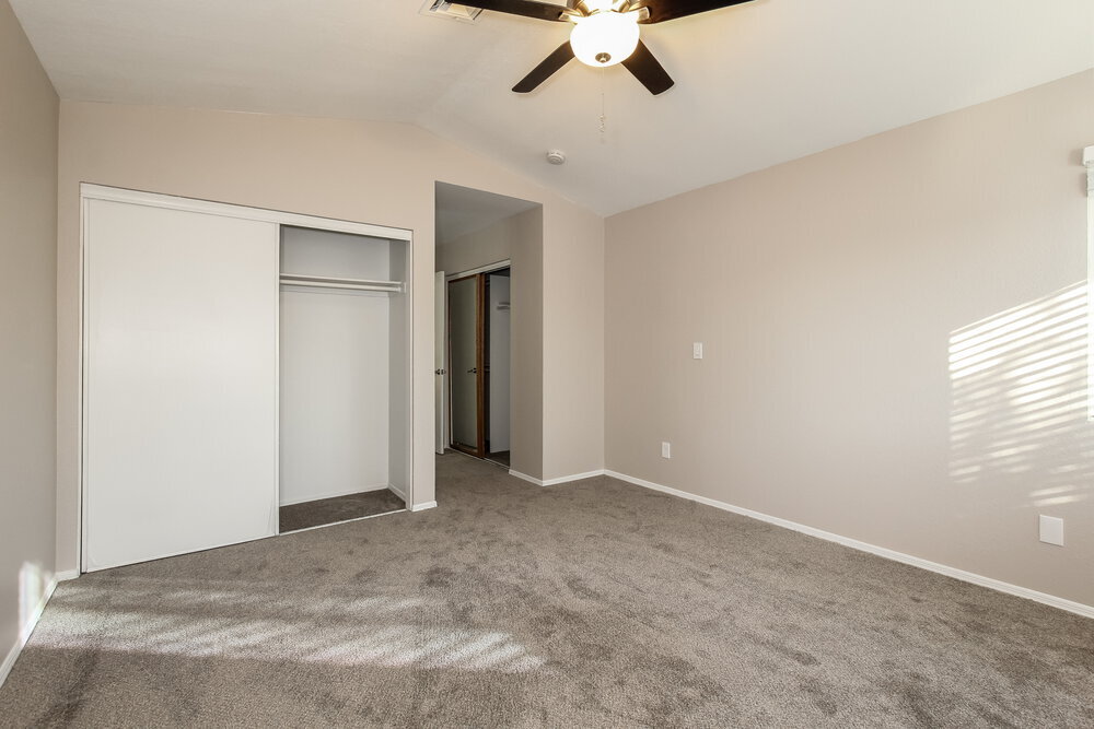 Building Photo - 4331 W Tonto Rd