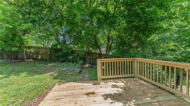 Building Photo - 1580 Jones Ln