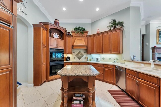 Building Photo - 9331 Southern Breeze Dr