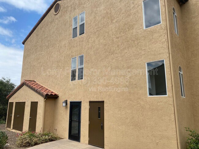 Building Photo - 7130 Shoreline Dr