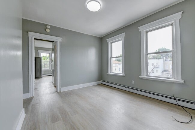 Primary Photo - 200 Nunda Ave