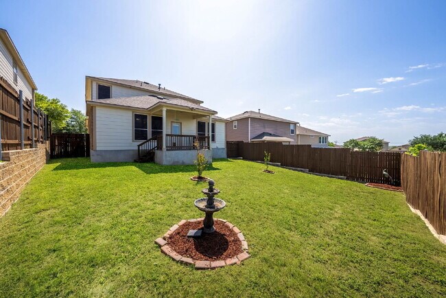 Building Photo - Flexible 5-Bedroom Rental Home in Alamo Ra...