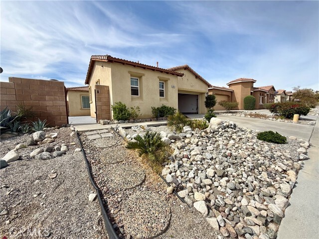 Building Photo - 62615 S Starcross Dr