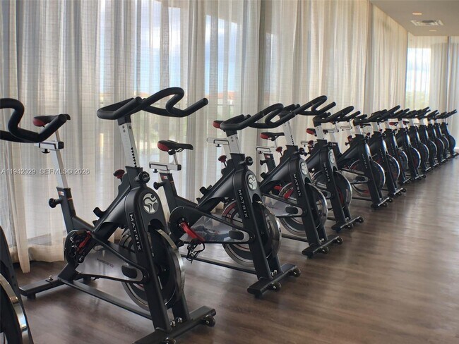 Building Photo - 5252 NW 85th Ave