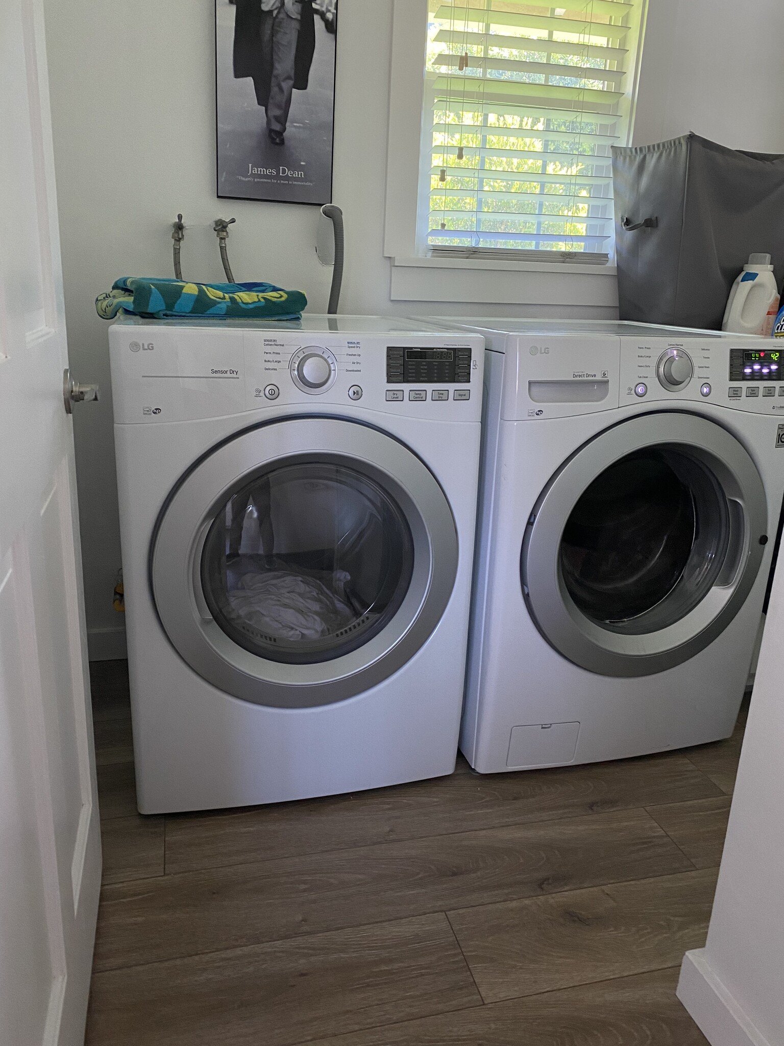 Building Photo - 3910 Cody Rd