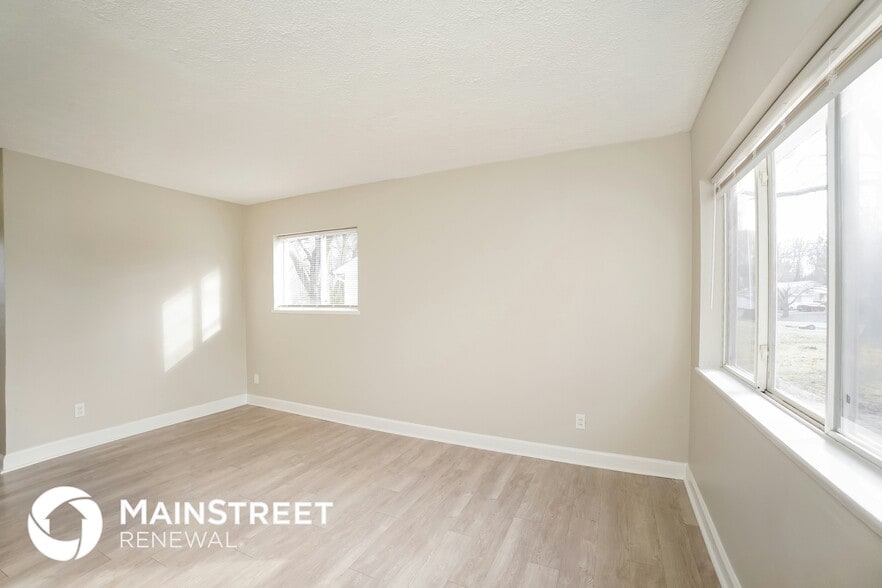 Building Photo - 4723 Granada Dr