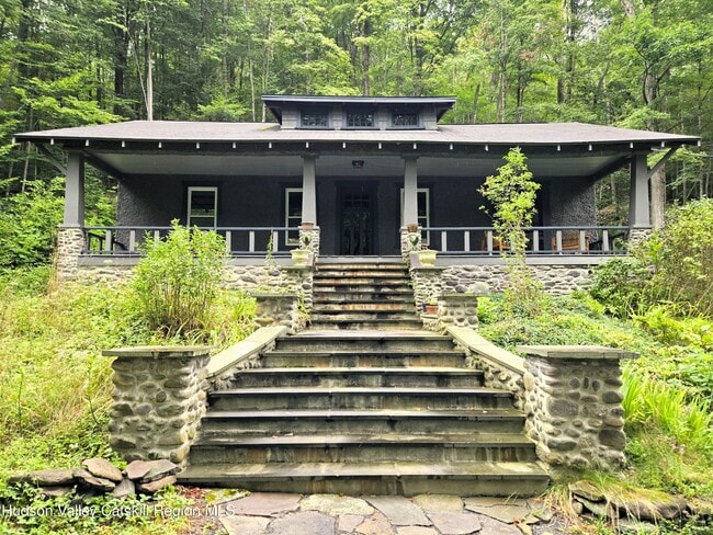 Building Photo - 536 NY-42