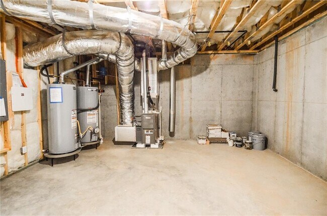 Building Photo - 3963 Enclave Wy