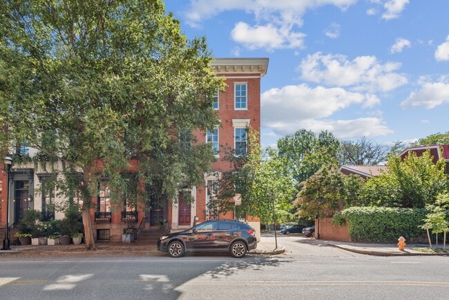 Building Photo - 239 W Lafayette Ave