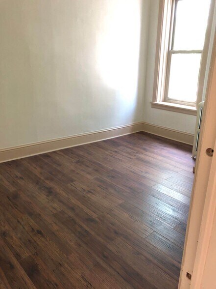 Bedroom 1 - 207 W Gorham St