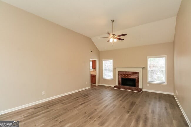 Building Photo - 10990 Knotty Pine Pl