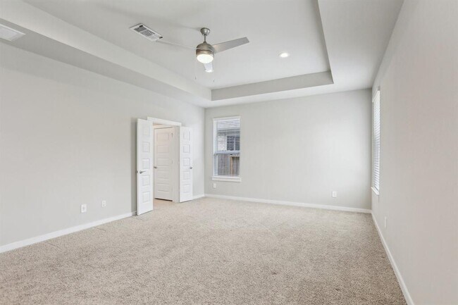 Building Photo - 29211 Pikes Peak Dr
