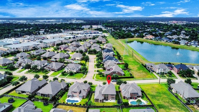 Building Photo - 26407 Wooded Hollow Ln