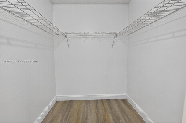 Building Photo - 9645 El Clair Ranch Rd