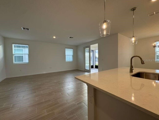 Building Photo - 30167 Rustic Mill St