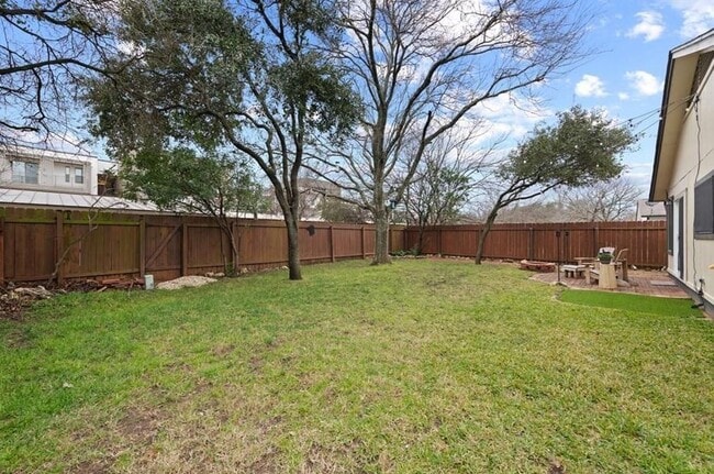 Building Photo - 12719 Covington Trail