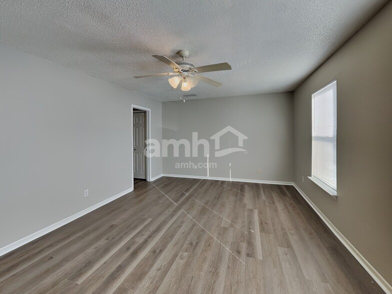 Building Photo - 6740 Everbloom Ln