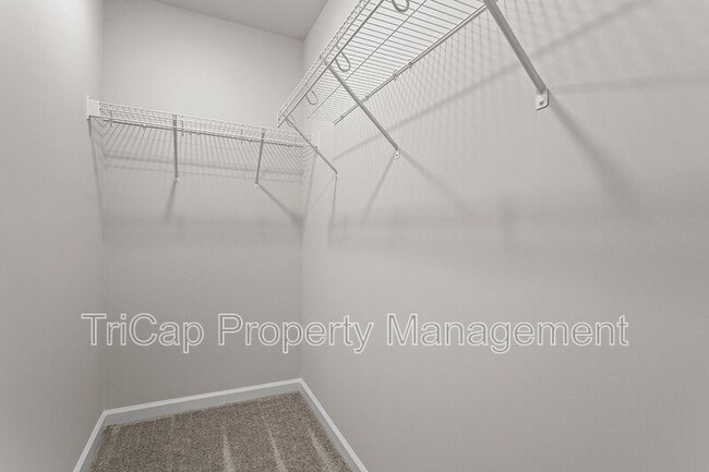 Building Photo - 1721 Chirping Trl