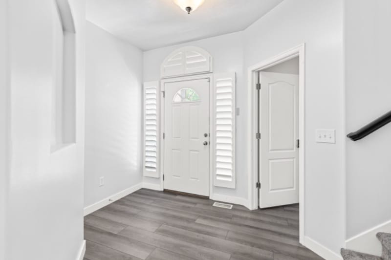 Building Photo - 4127 W Red Orch Wy