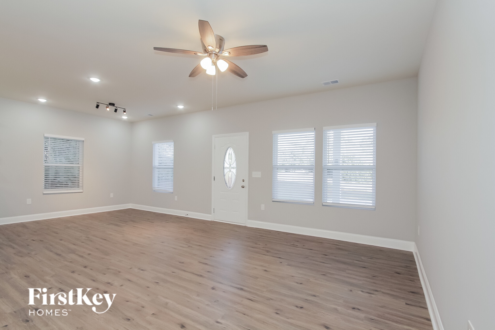 Building Photo - 5109 Tuckaseegee Rd